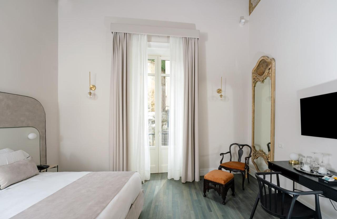 Artemisia Domus - Giardino Hotel เนเปิลส์ ภายนอก รูปภาพ