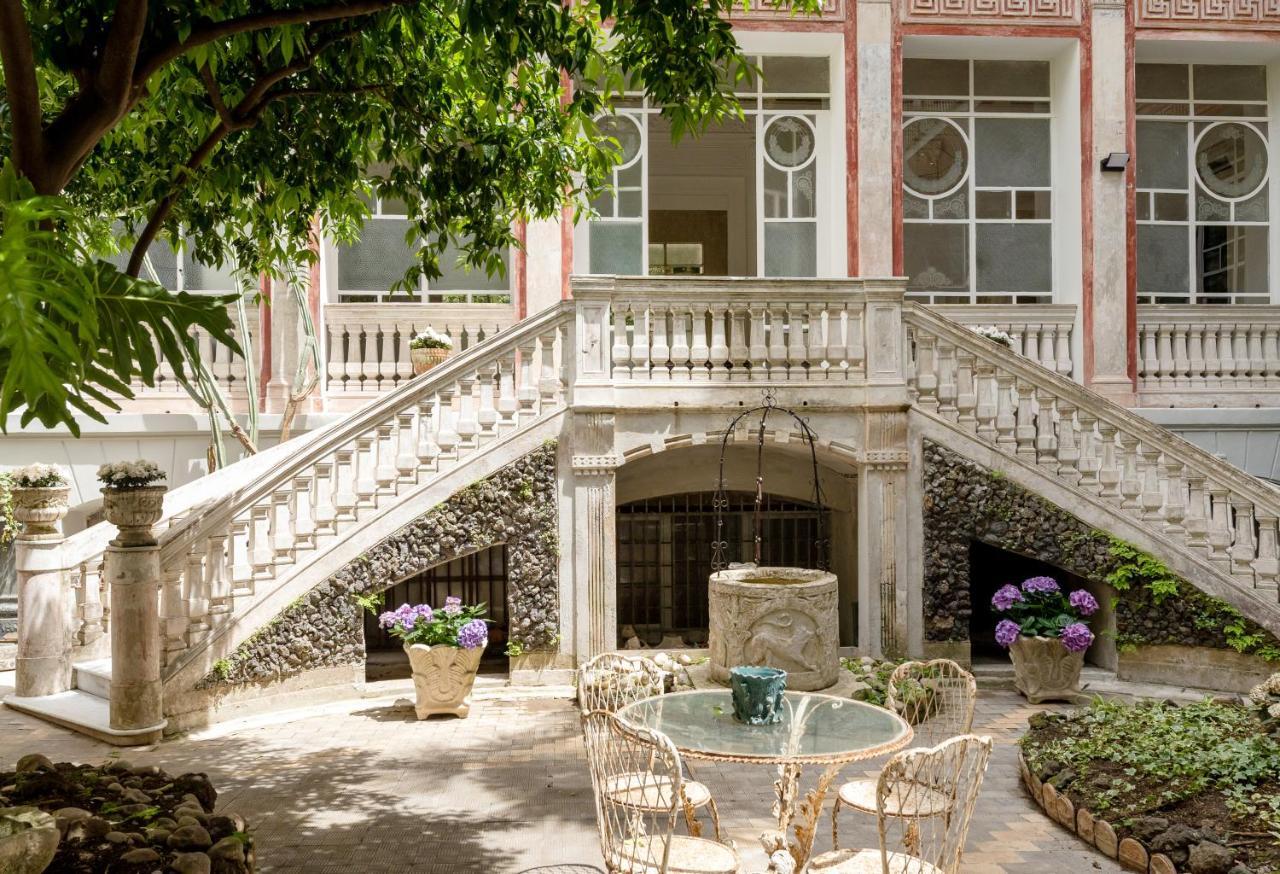 Artemisia Domus - Giardino Hotel เนเปิลส์ ภายนอก รูปภาพ