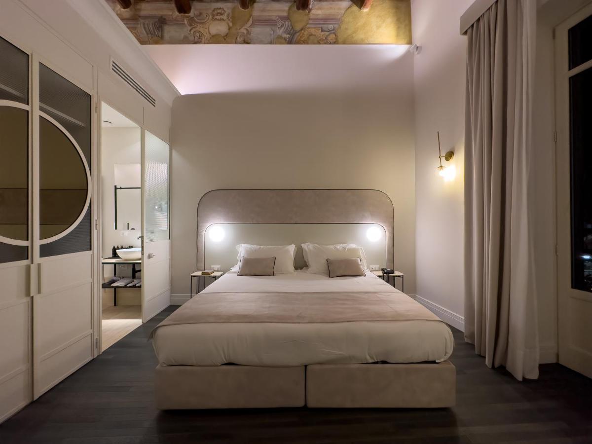 Artemisia Domus - Giardino Hotel เนเปิลส์ ภายนอก รูปภาพ